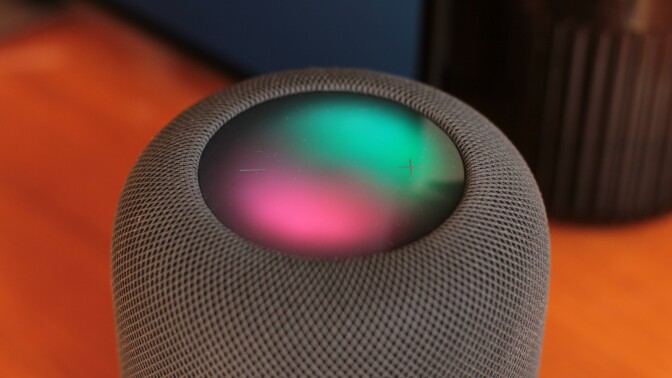 HomePod touch display