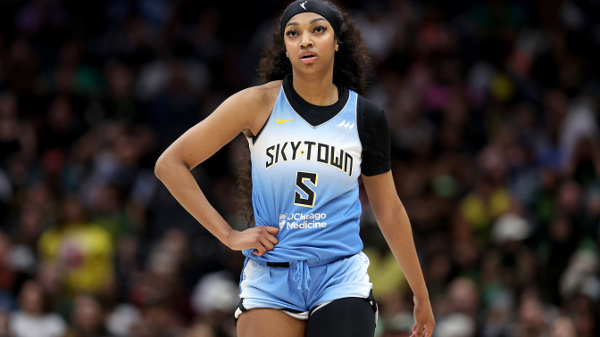 Angel Reese #5 of the Chicago Sky