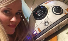 Celebrities are jazzed to meet their favorite star at the Oscars: BB-8