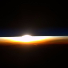 Astronaut Scott Kelly's last sunrise photos from space are gorgeous