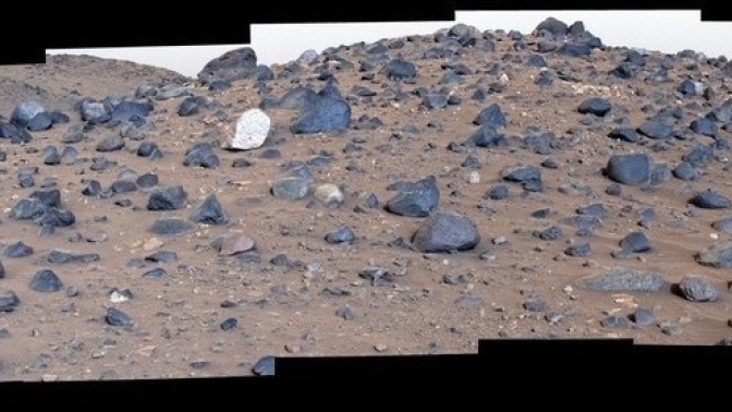 Rovering finding Atoko Point on Mars
