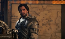 Actor Fabien Frankel as Ser Criston Cole wearing a suit of armor in the show House of the Dragon