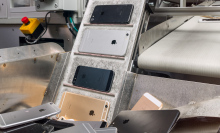 Apple's recycling robot rips apart old iPhones to recover valuable materials
