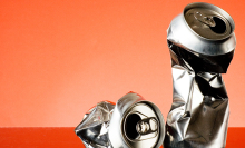 Smashing aluminum cans makes them harder to recycle