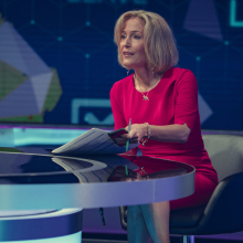 Gillian Anderson plays BBC journalist Emily Maitlis.