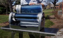 Solar-powered futuristic grill cooks your food in half the time