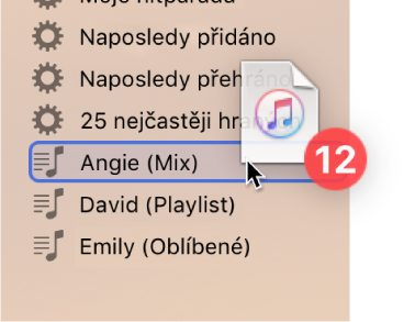 Přetažení alba do playlistu. Playlist je označený modrým trojúhelníčkem