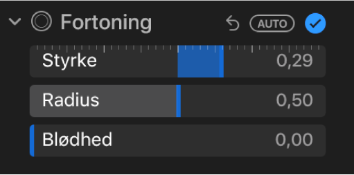 Betjeningsmulighederne til Fortoning i vinduet Juster, der viser mærkerne Styrke, Radius og Blødhed.