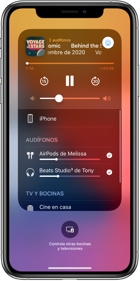 Pantalla del centro de control mostrando que los audífonos AirPods y Beats están conectados.