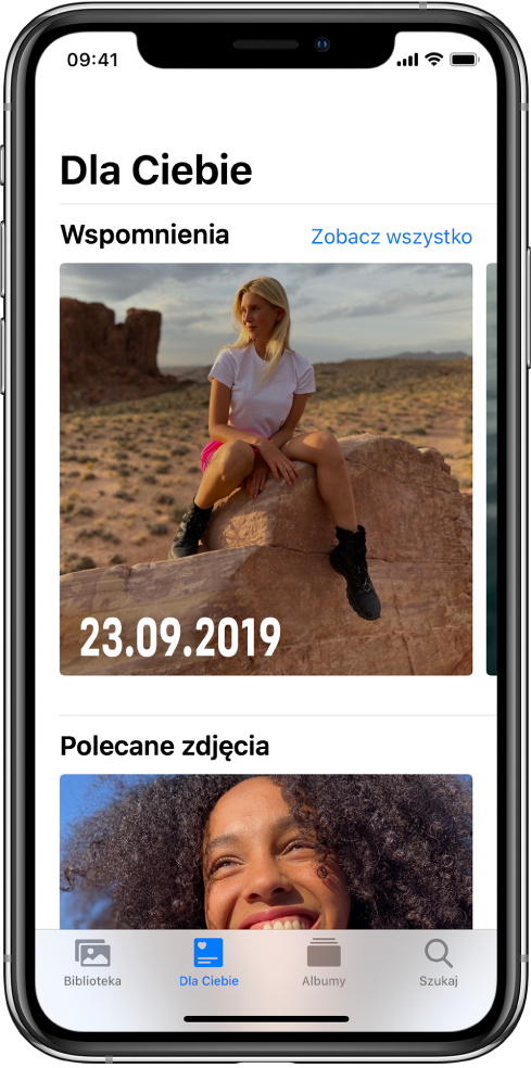 Karta Dla Ciebie zawierająca wspomnienie. W prawym górnym rogu ekranu znajduje się przycisk Zobacz wszystko, który pozwala wyświetlić wszystkie wspomnienia.