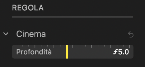 I controlli di regolazione della modalità Cinema con il cursore della profondità.