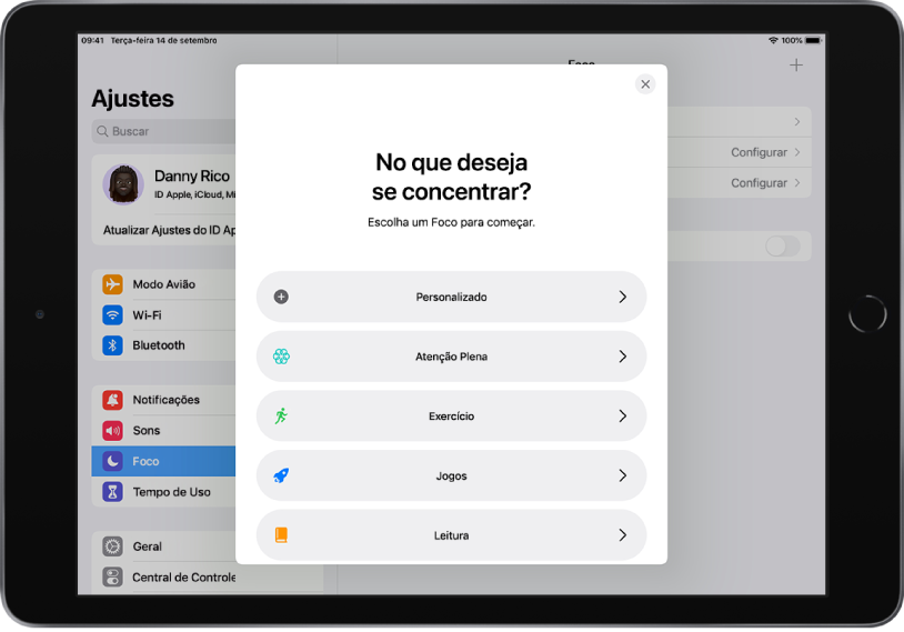 Tela dos Ajustes com o menu Foco. As opções de Foco exibidas são, de cima para baixo: Personalizado, Exercício, Jogos, Atenção Plena e Leitura.