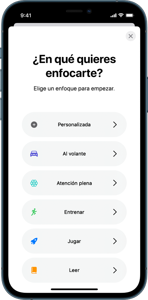 La pantalla de configuración de un enfoque con los siguientes botones desde la parte superior a la inferior: Personalizado, Al volante, Entrenamiento, Juegos, Atención plena y Lectura.