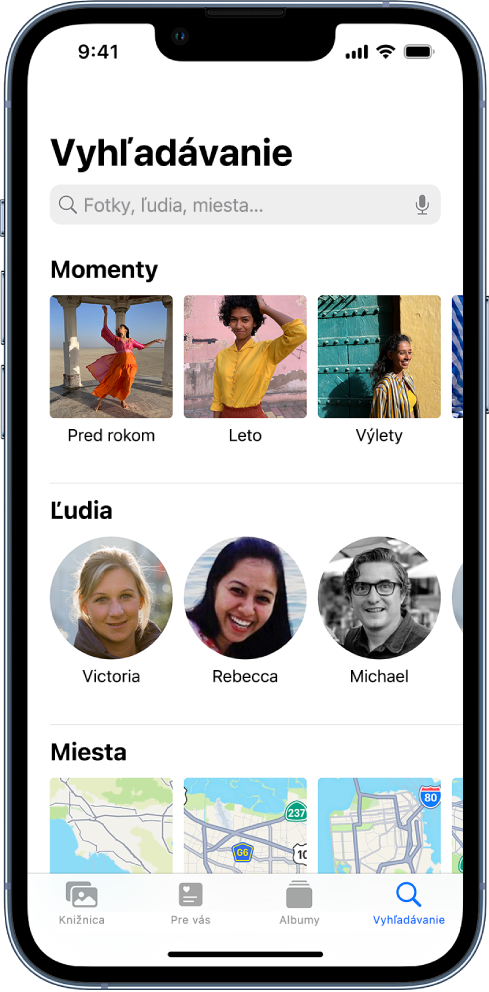 V dolnej časti apky Fotky je vybrané tlačidlo Vyhľadať. V hornej časti obrazovky je vyhľadávacie pole. Na zvyšnej ploche obrazovky sa zhora nadol nachádzajú časti Momenty, Ľudia a Miesta.