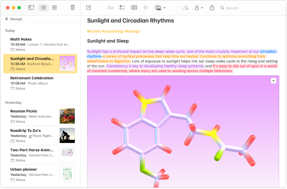 نافذة تطبيق الملاحظات على Mac تعرض تمييزات بألوان مختلفة. على سبيل المثال، يعرض التمييز الأزرق كلمة مفتاحية ويعرض التمييز البرتقالي التعريف.