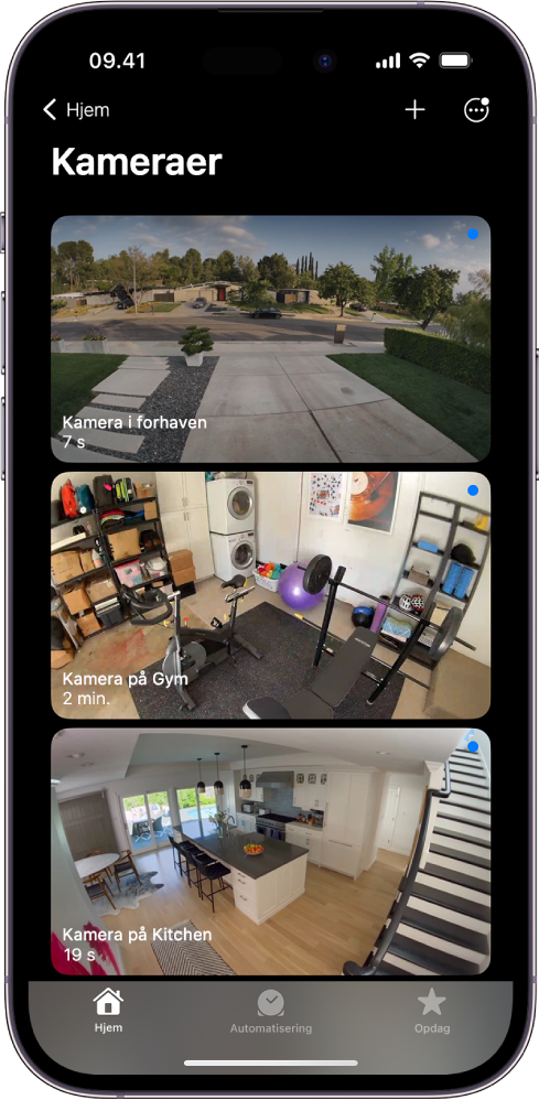 Skærmen Kameraer viser billeder fra tre sikkerhedskameraer – forhaven, hjemmets motionsrum og køkkenet. Under navnet på hvert kamera står den tid, der er gået, siden billedet blev opdateret. For eksempel viser kameraet i forhaven, at billedet sidst blev opdateret for 7 sekunder siden.