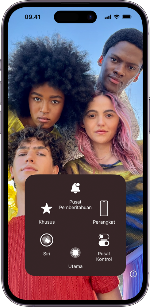 iPhone dengan menu AssistiveTouch yang terlihat yang menampilkan kontrol untuk Pusat Pemberitahuan, Perangkat, Pusat Kontrol, Rumah, Siri, dan Khusus.