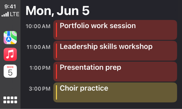 CarPlay që tregon Maps, Music dhe Calendar në Sidebar. Në të djathtë janë ngjarjet për të hënën, 5 qershor për sesionin e punës së portofolit, seminarin e aftësive drejtuese, përgatitjen e prezantimit dhe praktikën e korit.