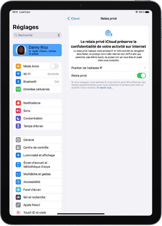 L’écran Réglages pour activer ou désactiver « Relais privé iCloud ».