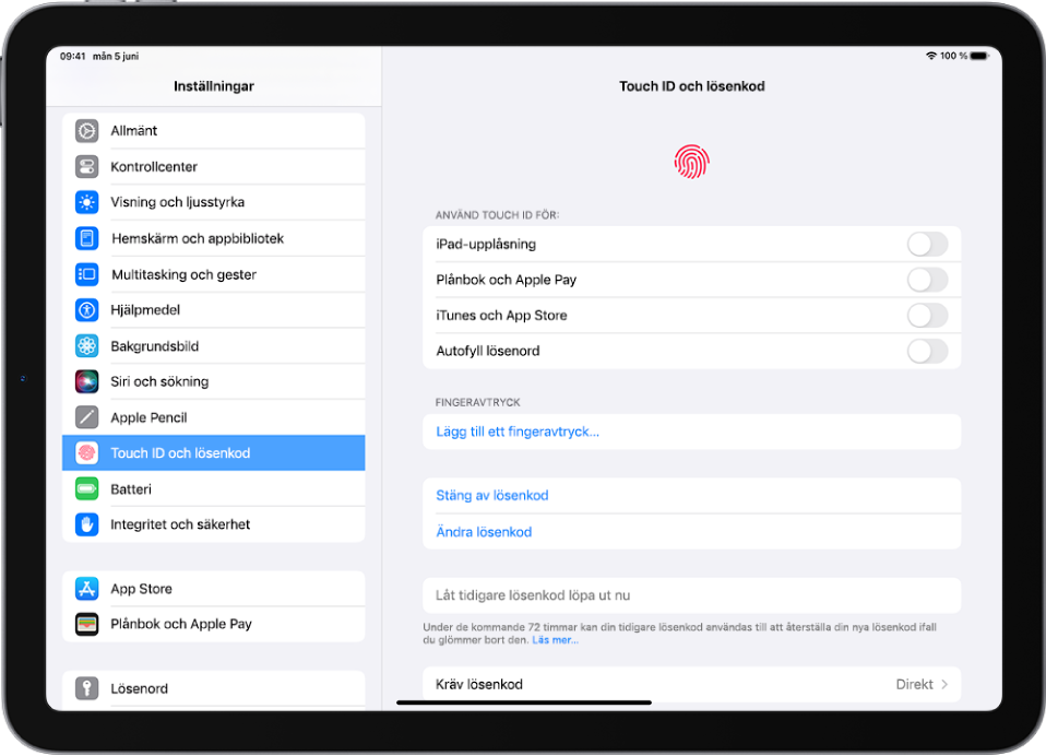 Sidofältet Inställningar är till vänster på skärmen och Touch ID och lösenkod är valt. På högra sidan av skärmen finns alternativ för att välja vilka funktioner som kan låsas upp med Touch ID. iPad-upplåsning, Plånbok och Apple Pay, iTunes och App Store samt Autofyll lösenord är avstängda.