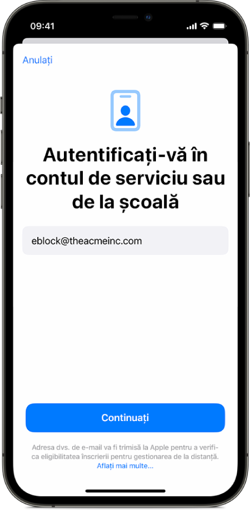 Ecranul unui iPhone afișând interfața Înscriere utilizator.