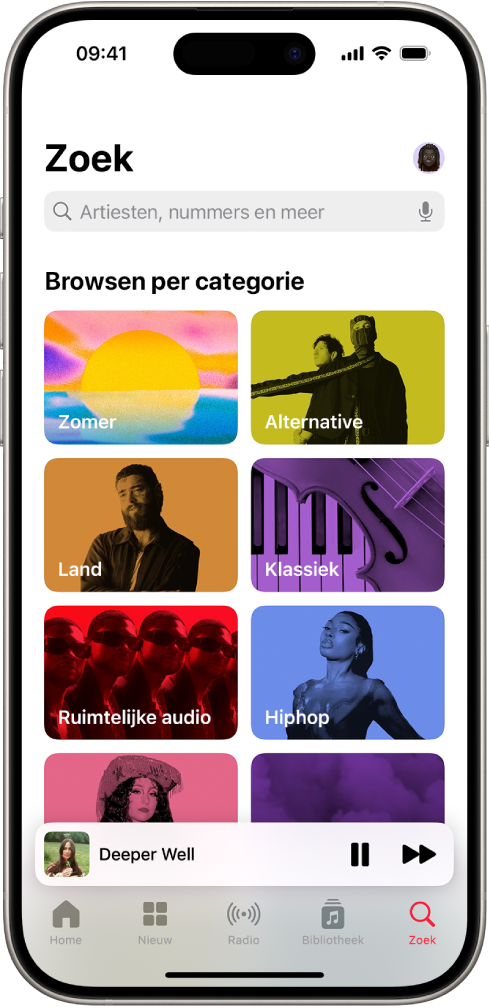 Het Zoek-scherm met bovenin een zoekveld. In het gedeelte 'Browsen per categorie' eronder staan acht categorieën.