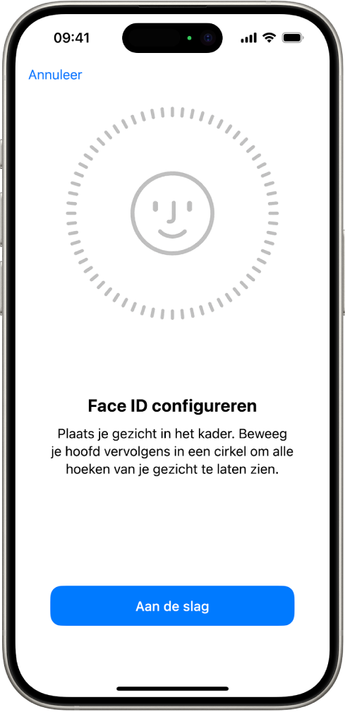 Het configuratiescherm voor Face ID-herkenning. Op het scherm is een gezicht in een cirkel te zien. Onder het gezicht wordt met tekst aangegeven dat gebruikers hun hoofd langzaam moeten bewegen om de cirkel rond te maken.