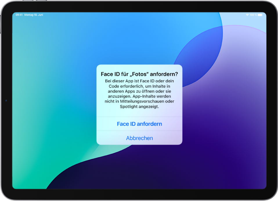 Ein Hinweis auf dem iPad-Bildschirm fragt nach der Face ID, um die App „Fotos“ zu öffnen.