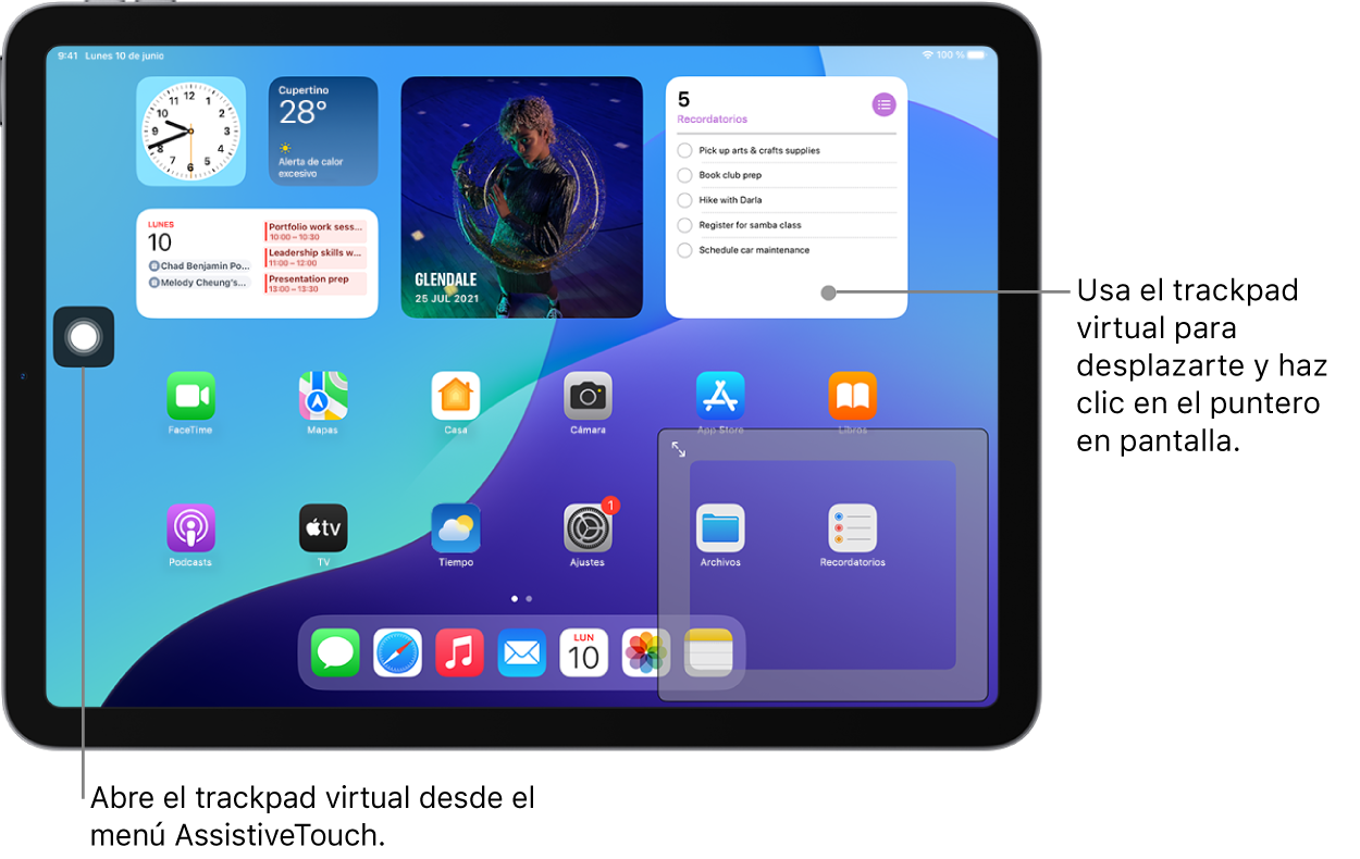 Un iPad con un trackpad virtual en la esquina de la pantalla. En la pantalla también está el menú AssistiveTouch (que se usa para abrir el trackpad) y el puntero (que se controla con el trackpad).