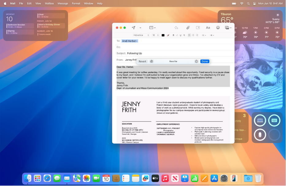 A l’escriptori d’un Mac mostra la finestra de l’app Mail amb un correu obert. El text del correu està seleccionat i mostra els botons “Reverteix” i “Reescriu” a la part superior.