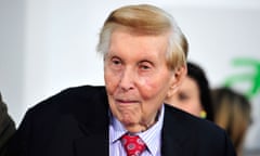 sumner redstone resigns viacom