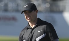 Rory McIlroy, of Northern Ireland, reacts to a shot on the 15th green during the second round of the Honda Classic golf tournament, Friday, Feb. 26, 2016, in Palm Beach Gardens, Fla. (AP Photo/Lynne Sladky)