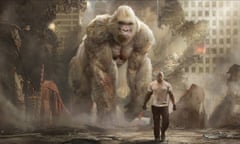 2018, RAMPAGE<br>DWAYNE JOHNSON Character(s): Davis Okoye Film ‘RAMPAGE’ (2018) Directed By BRAD PEYTON 12 April 2018 SAV87613 Allstar/NEW LINE CINEMA **WARNING** This Photograph is for editorial use only and is the copyright of NEW LINE CINEMA and/or the Photographer assigned by the Film or Production Company &amp; can only be reproduced by publications in conjunction with the promotion of the above Film. A Mandatory Credit To NEW LINE CINEMA is required. The Photographer should also be credited when known. No commercial use can be granted without written authority from the Film Company.