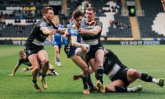 Leeds' Riley Lumb scores at Hull FC