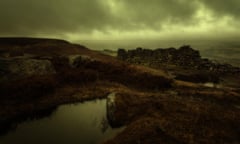 Moody and atmospheric scene of a damp moorland day with stone wall<br>M7RDF2 Moody and atmospheric scene of a damp moorland day with stone wall