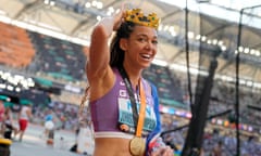 Katarina Johnson-Thompson wearing her world championship gold medal