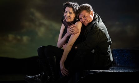 Lee Bisset and Bradley Daley in Götterdämmerung at Longborough festival opera