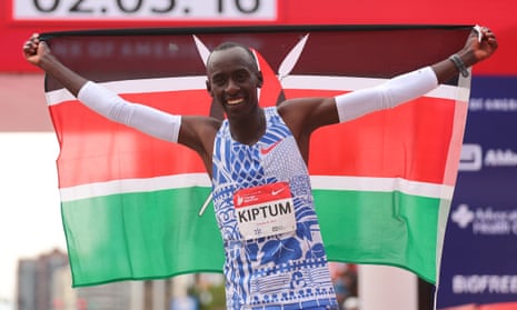 Kelvin Kiptum: marathon runner's record-breaking career – video obituary 