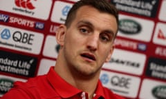 Sam Warburton has had a recurrence of a long-standing neck injury.