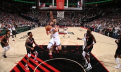 Golden State Warriors v Portland Trail Blazers<br>PORTLAND, OR - DECEMBER 17: Stephen Curry #30 of the Golden State Warriors goes to the basket during the game on December 17, 2023 at the Moda Center Arena in Portland, Oregon. NOTE TO USER: User expressly acknowledges and agrees that, by downloading and or using this photograph, user is consenting to the terms and conditions of the Getty Images License Agreement. Mandatory Copyright Notice: Copyright 2023 NBAE (Photo by David Sherman/NBAE via Getty Images)