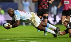 Khutha Mchunu scores the pivotal try to send the Bulls on to victory against Bristol