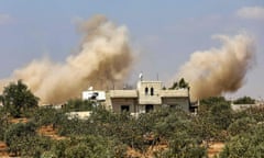 Syrian government forces’ bombardment on the town of Al-Tamanah on the southern edges of the rebel-held Idlib province.