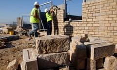 Workers at Bovis building site in Bicester