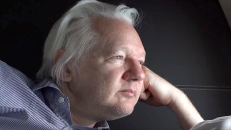 Plane carrying WikiLeaks founder Julian Assange expected to land in Australia – watch live