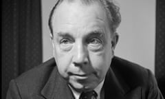 John Boynton Priestley (JB Priestly).