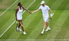 Jamie Murray and Venus Williams out on court