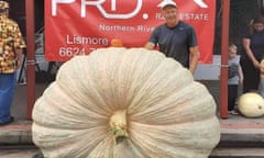 New South Wales vegetable grower Dale Oliver with his record-breaking pumpkin.