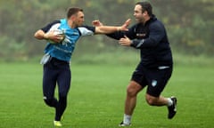 Yorkshire Carnegie’s new signing Kevin Sinfield, left, during a training session at Leeds Rugby Academy.