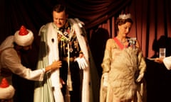 Hugh Bonneville and Gillian Anderson in Viceroy’s House