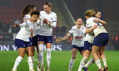 Women’s FA Cup: Tottenham into first semi-final after win over Manchester City – video